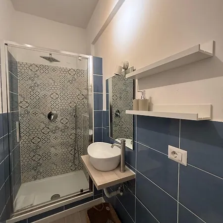 Matilda House Trastevere 8 Posti Letto * Ρώμη